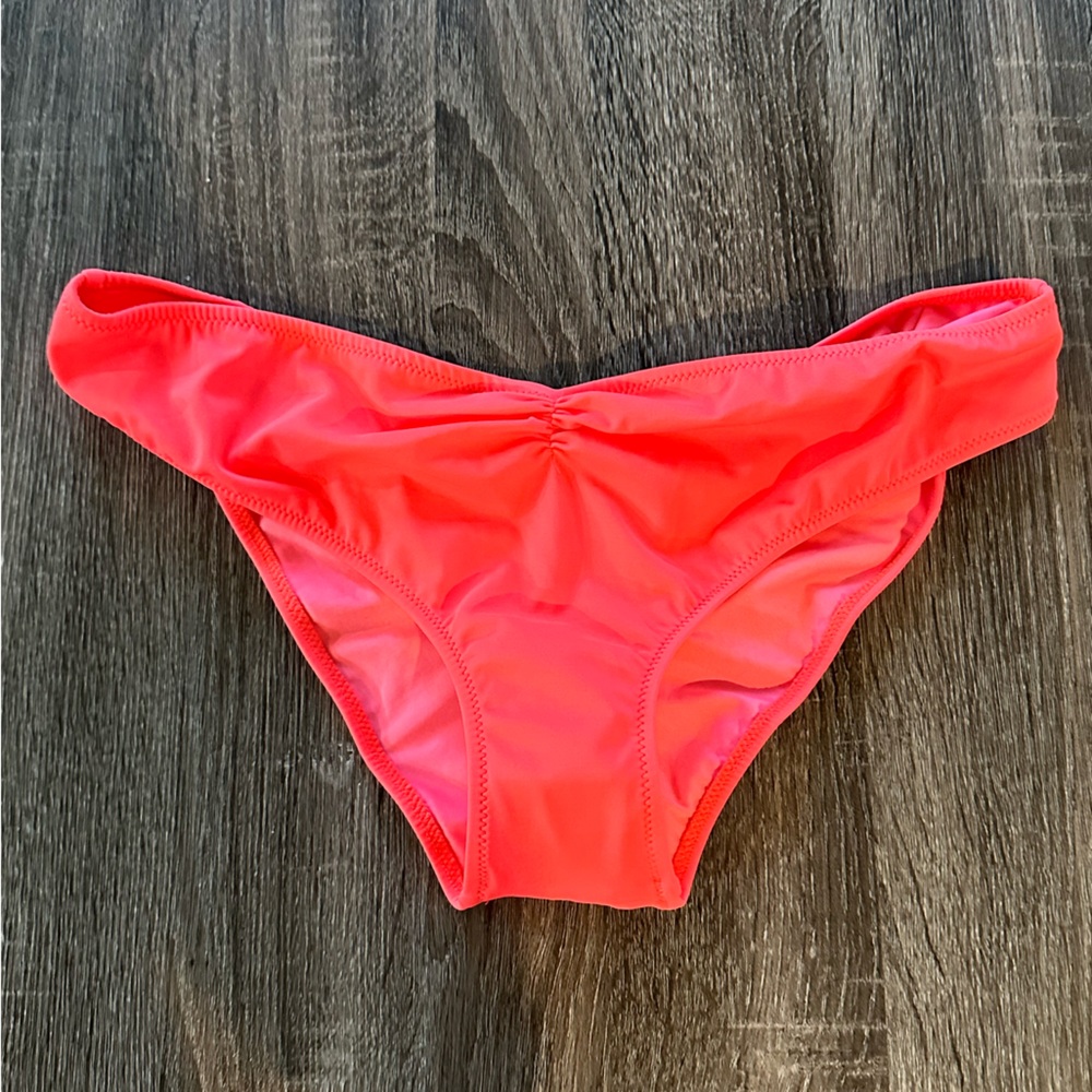 NWT Pink by Victoria’s Secret bikini bottoms size L